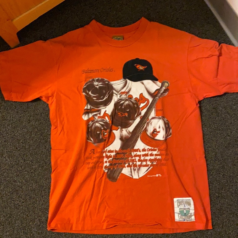 VINTAGE NUTMEG ORIOLES BASEBALL TEE